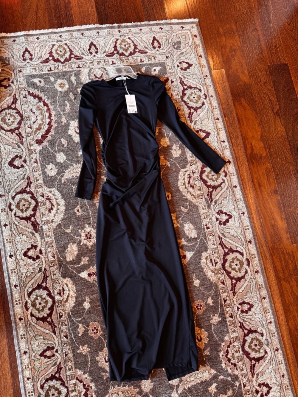 Black Long-Sleeve Twist-Detail Maxi Dress